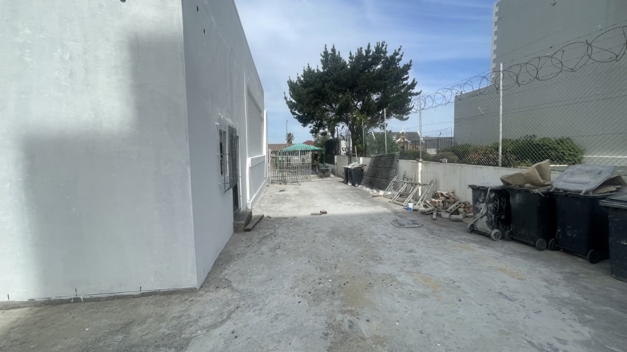 To Let commercial Property for Rent in Muizenberg Western Cape